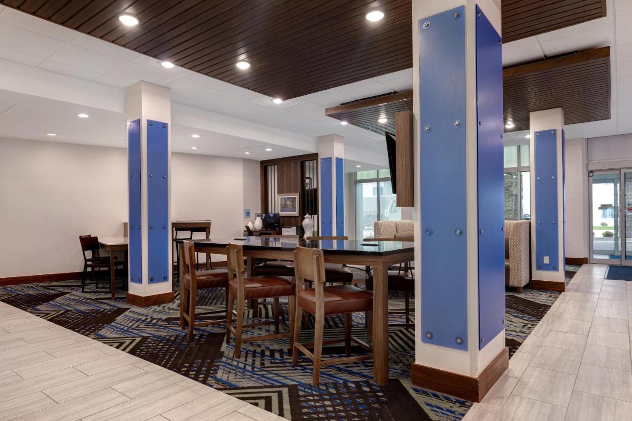 Holiday Inn Express & Suites - Ann Arbor - University South By Ihg Exteriér fotografie