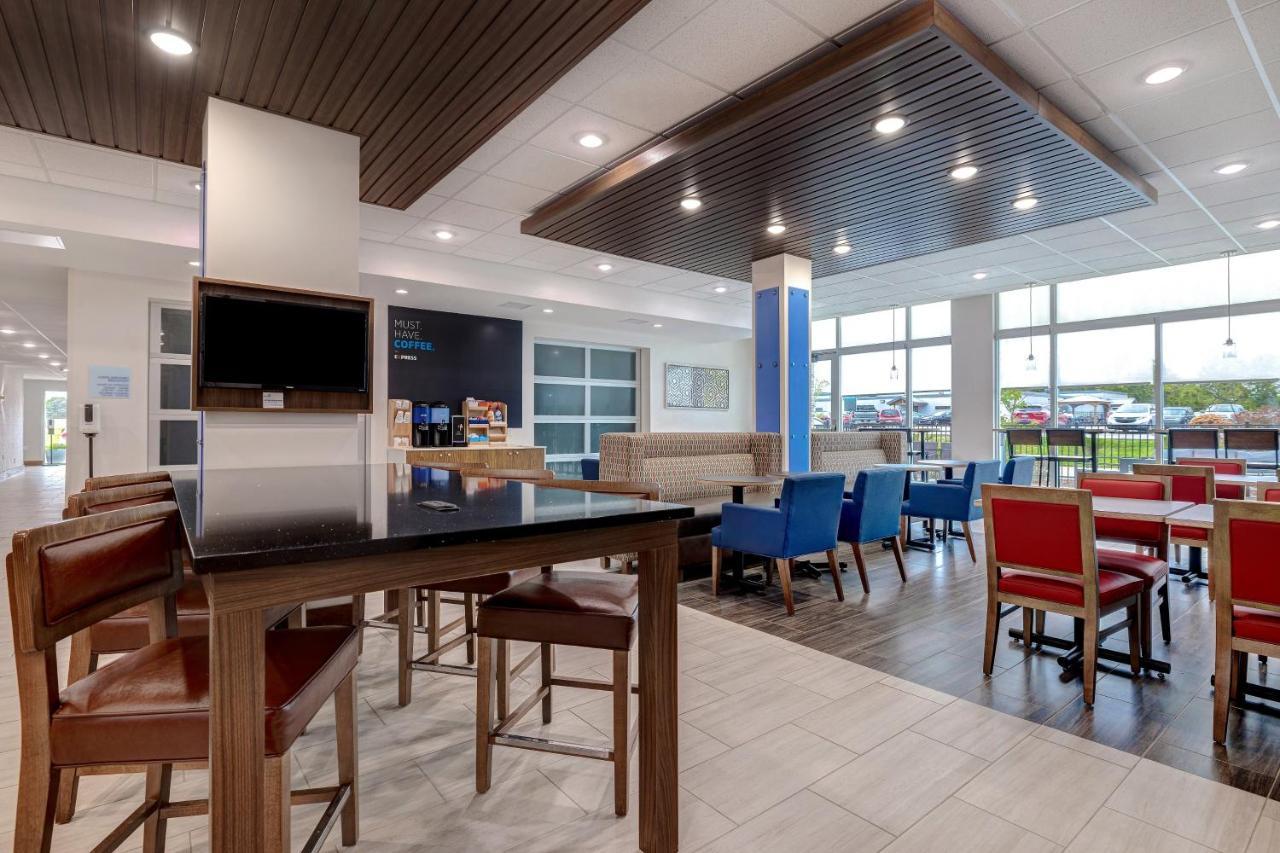 Holiday Inn Express & Suites - Ann Arbor - University South By Ihg Exteriér fotografie